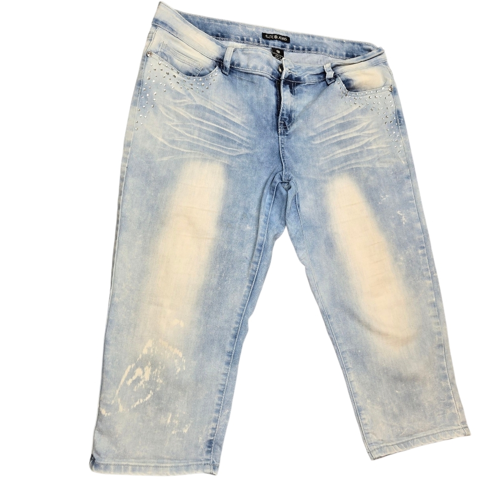 Light Blue Denim Capris With Rhinestones